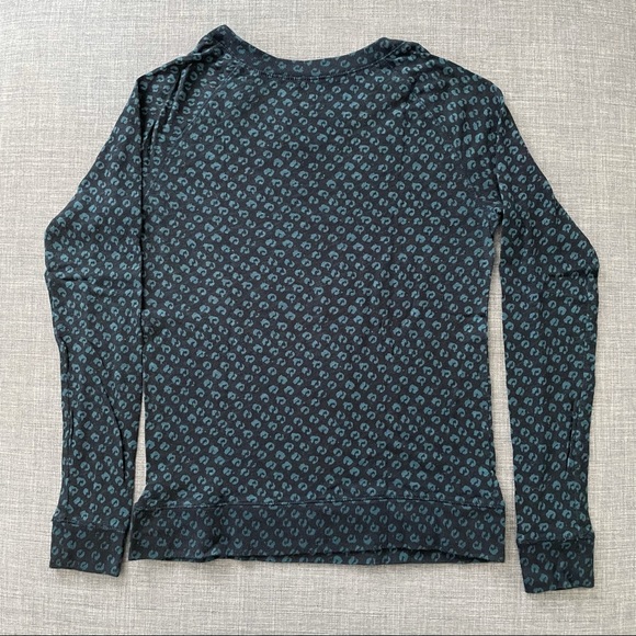 Loft Leopard Long Sleeve - Picture 3 of 5